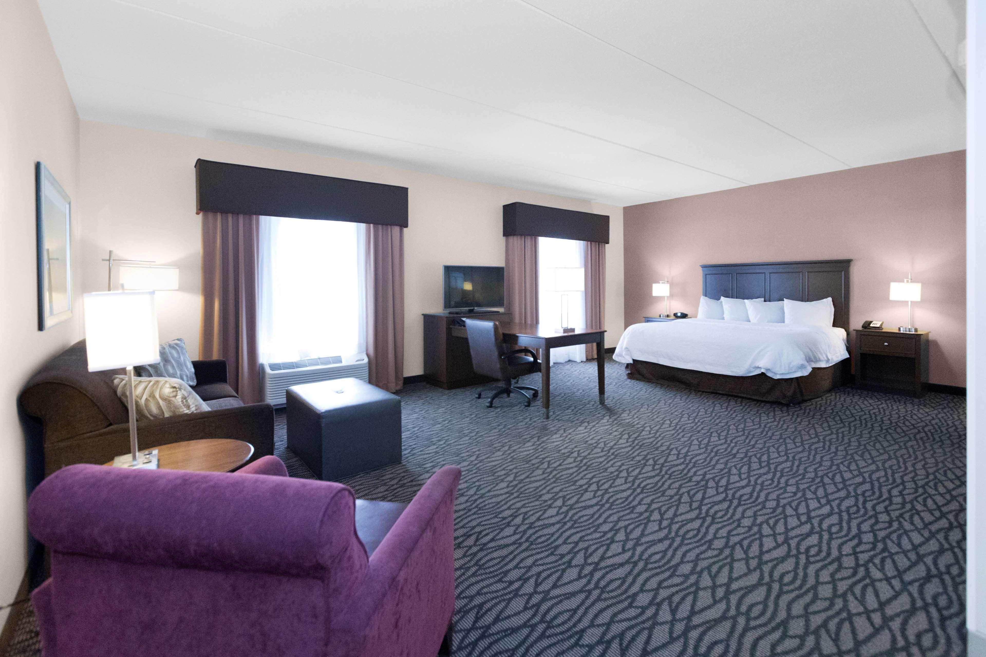 Hampton Inn Батлер Экстерьер фото